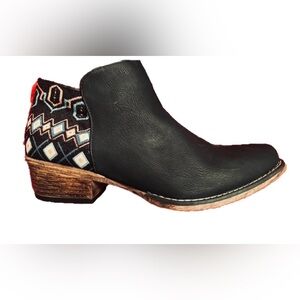 Brand new Roper Western Black Ankle Boots booties 10